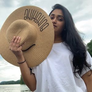 Meet your Posher, Heshani